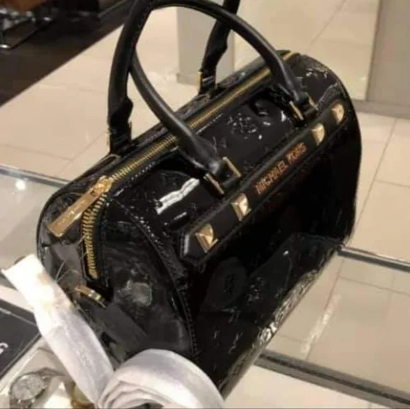 COPY - 🆕️NWT Authentic MICHAEL KORS MIRROR METALLIC KARA LARGE SATCHEL DUFFLE B - Picture 3 of 12